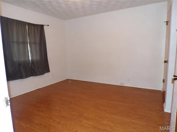 $118,900 | 105 South Washington Street, Sparta, IL 62286