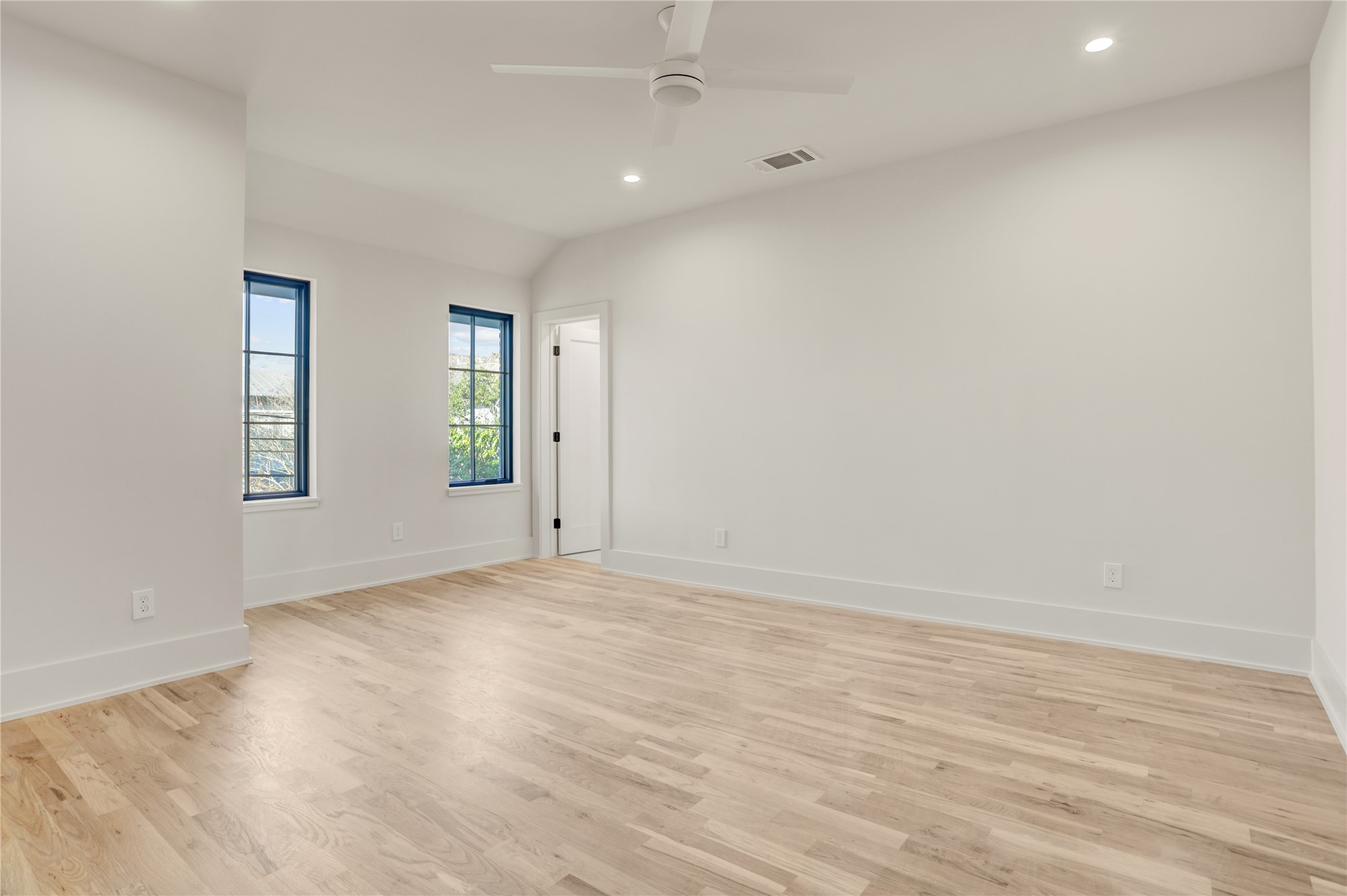 2250 Sunset Boulevard Houston, TX 77005 - Photo 30 of 40 Bedroom #3.