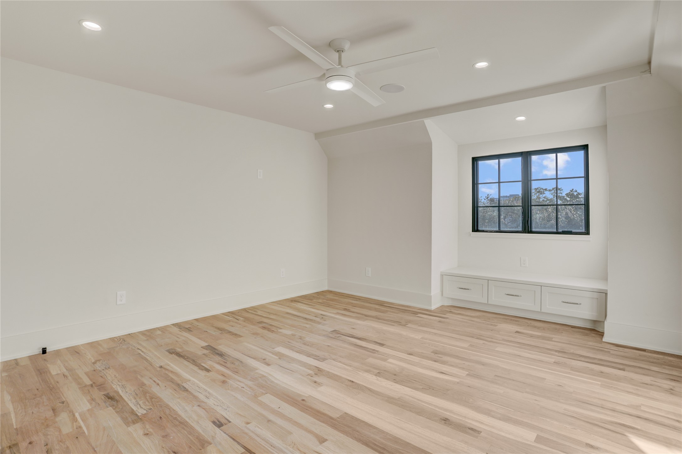 2250 Sunset Boulevard Houston, TX 77005 - Photo 35 of 40 Bedroom #5.