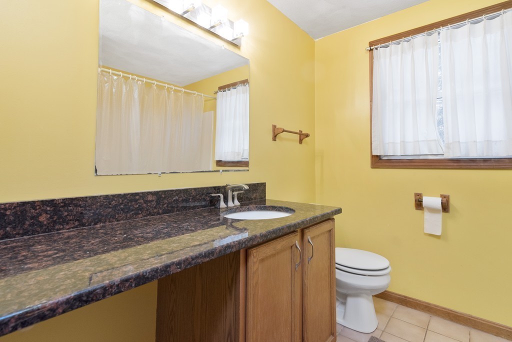 16 Burlington Road Billerica, MA 01821 - Photo 8 of 22