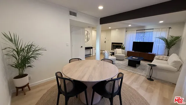 $1,159,000 | 356 North Orange Grove Boulevard, Pasadena, CA 91103