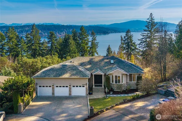 $2,750,000 | 17003 Southeast 14th Lane, Bellevue, WA 98008