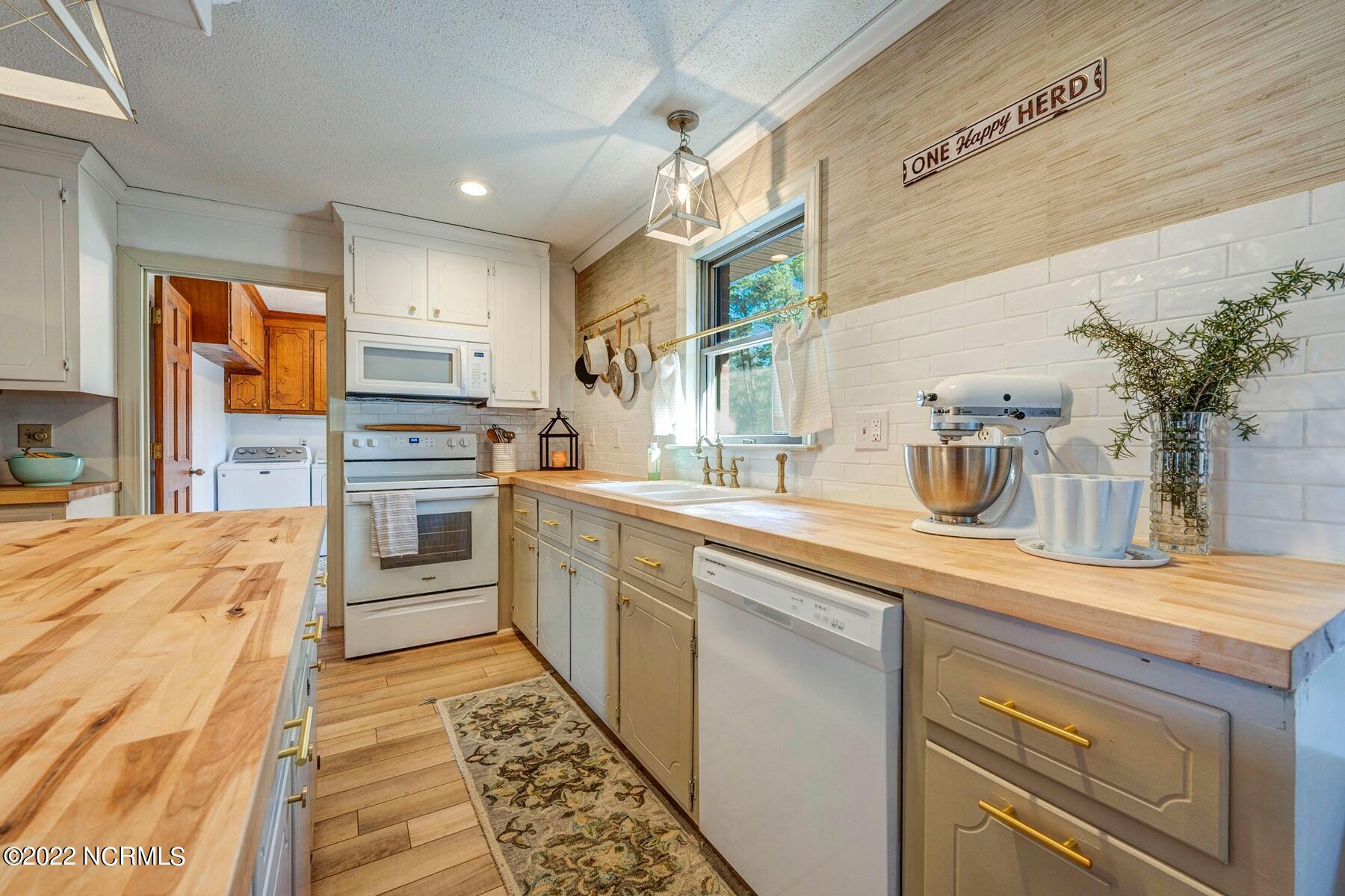 4371 Frog Level Road Winterville, NC 28590 - Photo 23 of 47 4371 Frog Level Road-00024