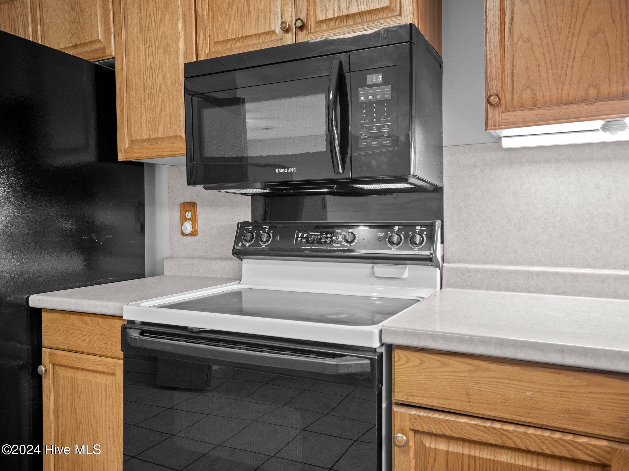 1395 Halltown Road Jacksonville, NC 28546 - Photo 17 of 52 39-web-or-mls-PB191268