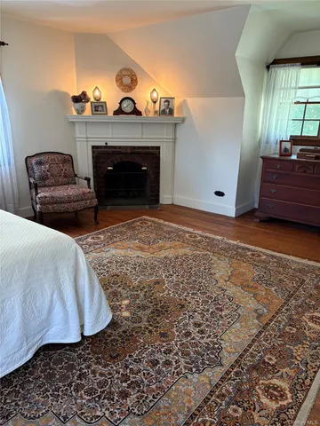 $1,948,888 | 53-34 Browvale Lane | Little Neck