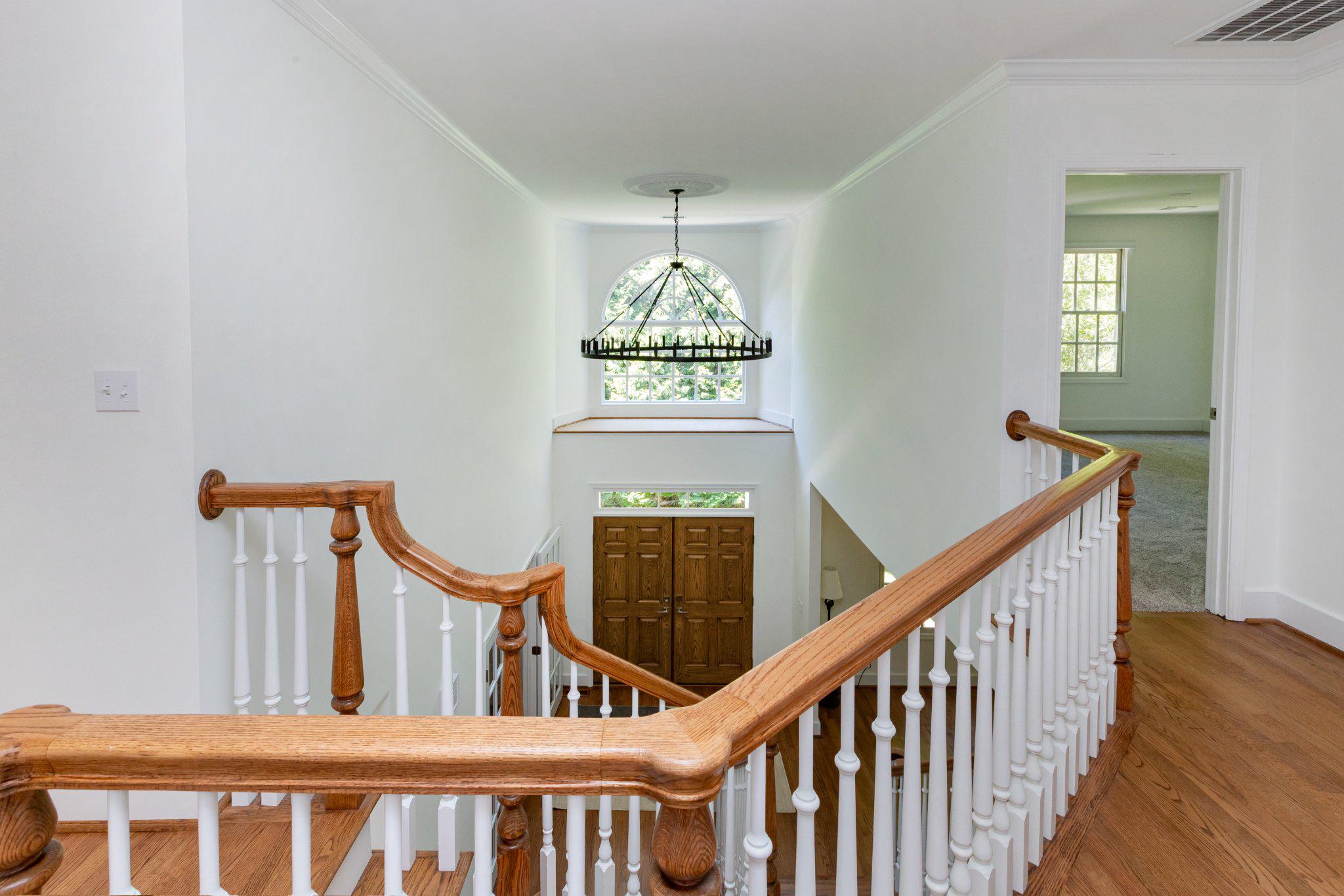 7009 Persimmon Tree Road Bethesda, MD 20817 - Photo 29 of 63 Upper Level Landing to Guest Suite