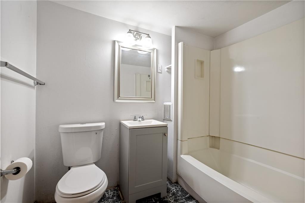 1832 Ley Street Pittsburgh, PA 15212 - Photo 25 of 31