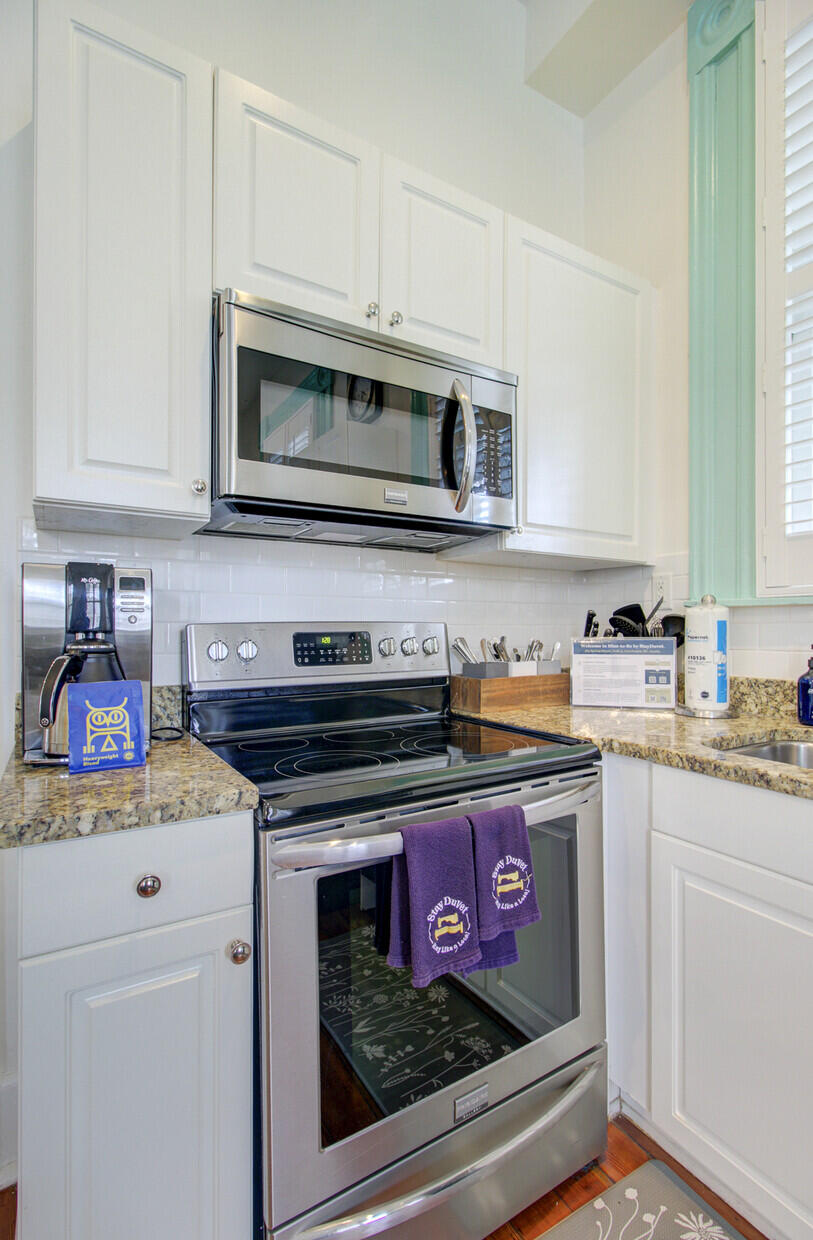 165 Spring Street, Unit A B C D E Charleston, SC 29403 - Photo 13 of 75 21_21_mls