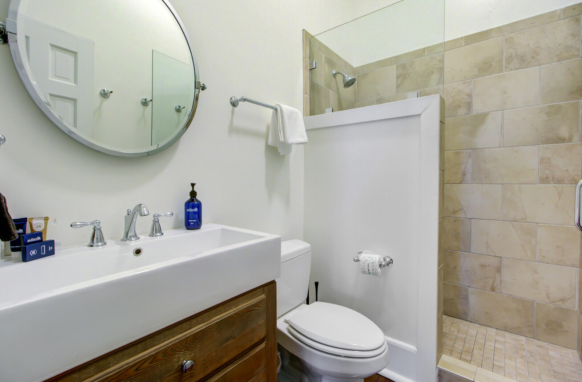 165 Spring Street, Unit A B C D E Charleston, SC 29403 - Photo 18 of 75 26_26_mls