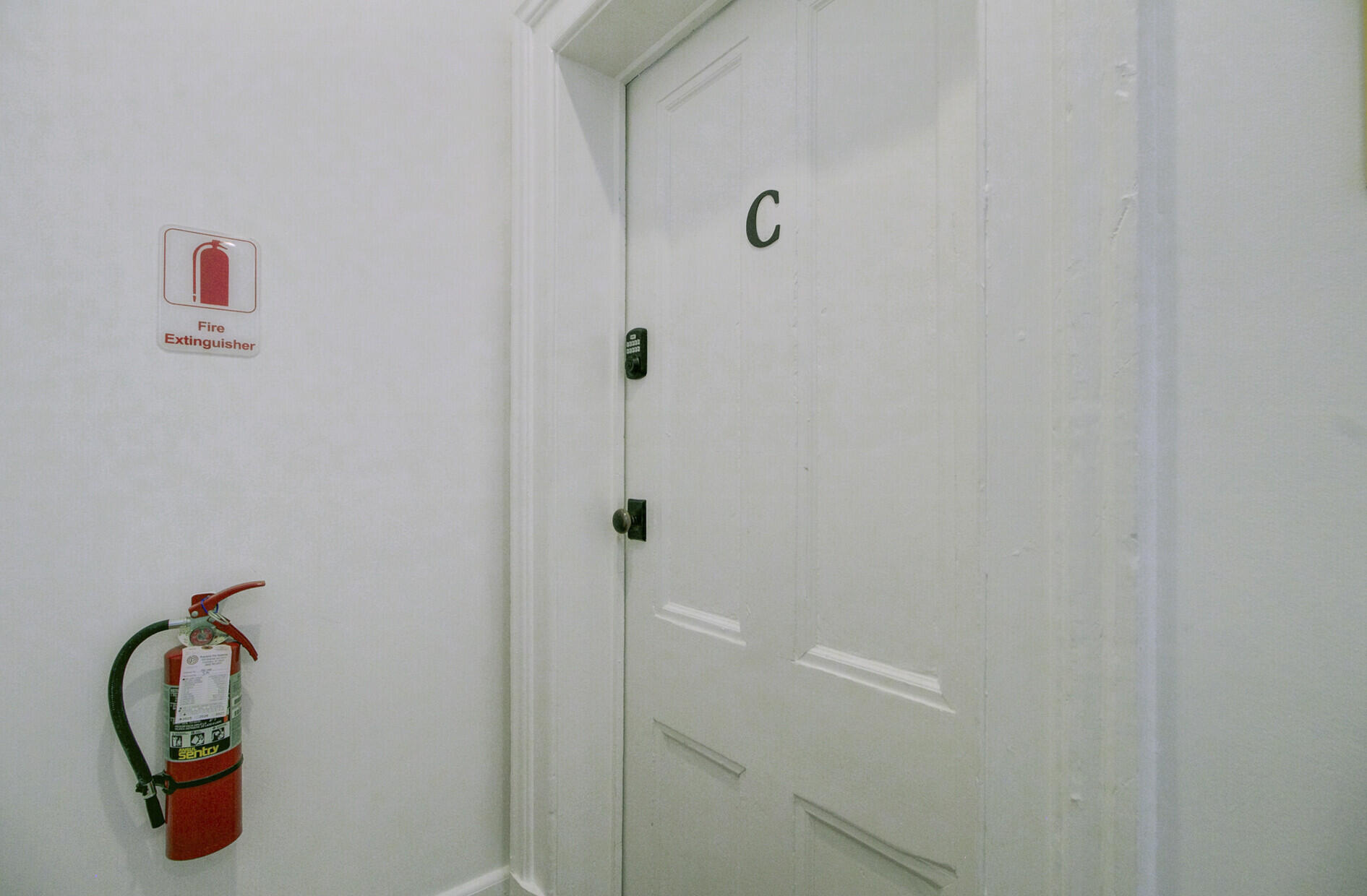 165 Spring Street, Unit A B C D E Charleston, SC 29403 - Photo 33 of 75 49_49_mls