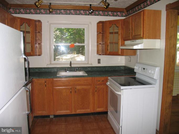 6649 Bucknell Road Bryans Road, MD 20616 - Photo 7 of 30 Kitchen #2