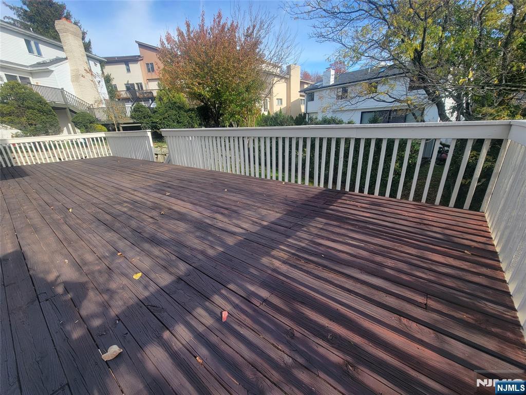 307 Center Street Englewood Cliffs, NJ 07632 - Photo 17 of 30