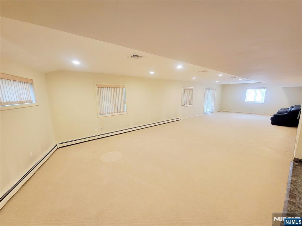 307 Center Street Englewood Cliffs, NJ 07632 - Photo 28 of 30