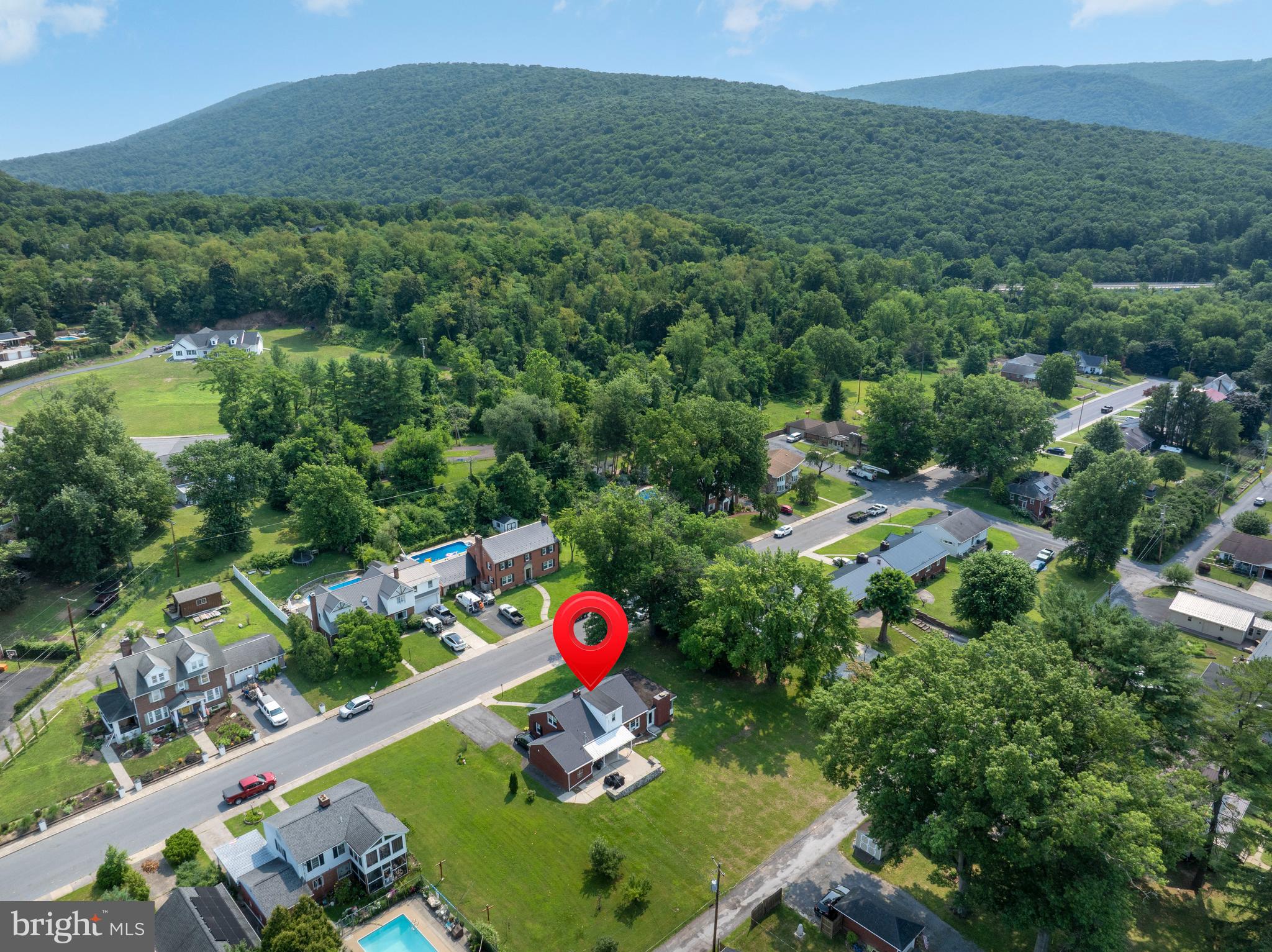 18 Sunset Road Lewistown, PA 17044 - Photo 3 of 55
