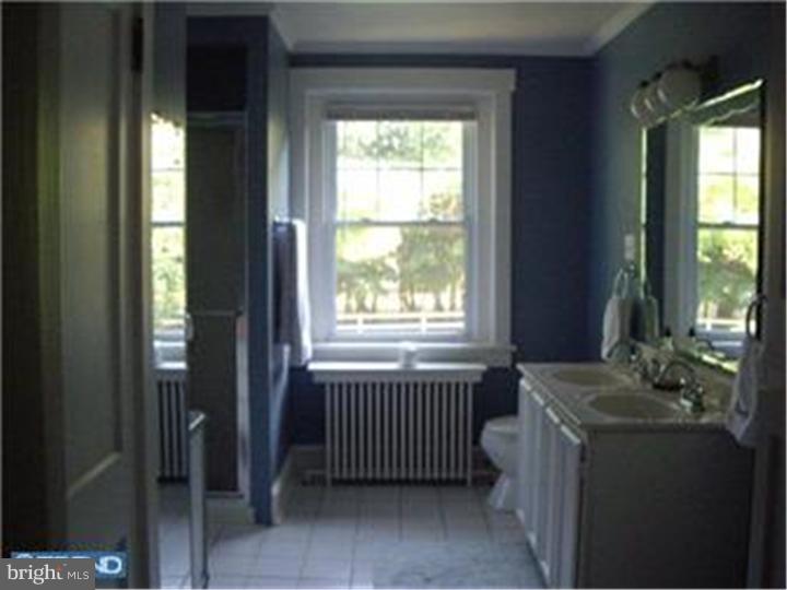 100 Arlington Road Paoli, PA 19301 - Photo 15 of 22 Master Bathroom