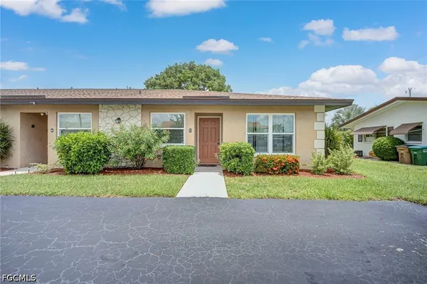 $134,999 | 4629 Southeast 5th Place, Unit 15, Cape Coral, FL 33904