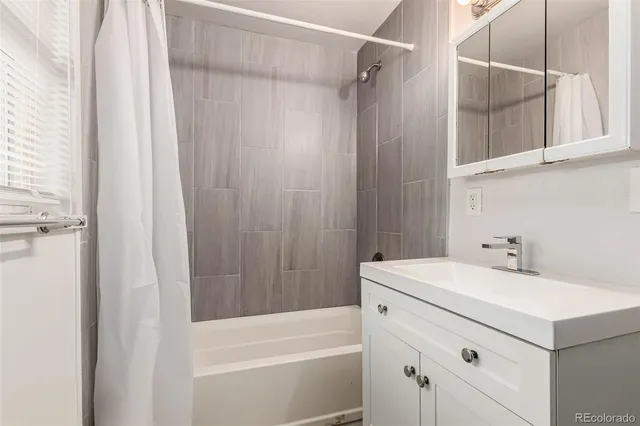 $1,350 | 1538 Clinton Street, Unit 1, Aurora, CO 80010