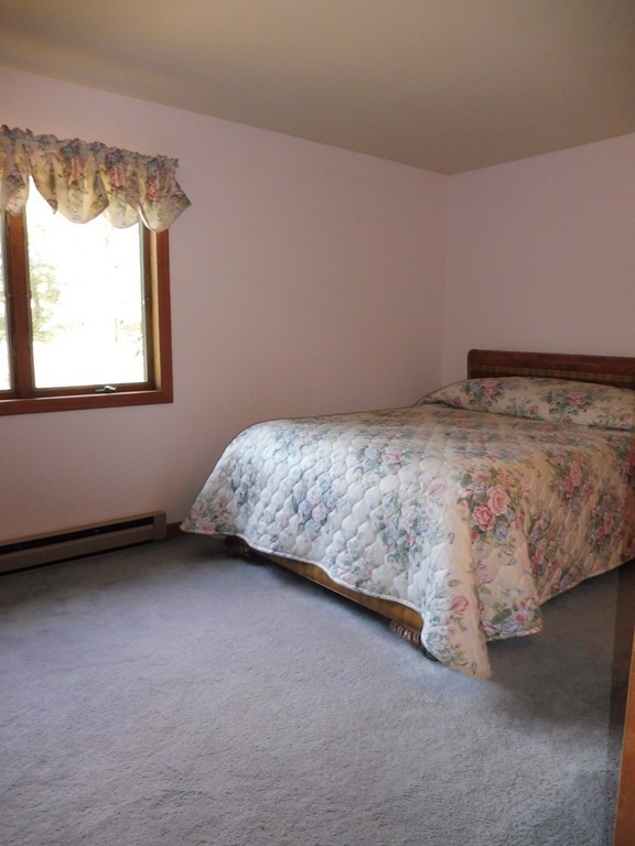 8 Blueberry Road Ashburnham, MA 01430 - Photo 11 of 19