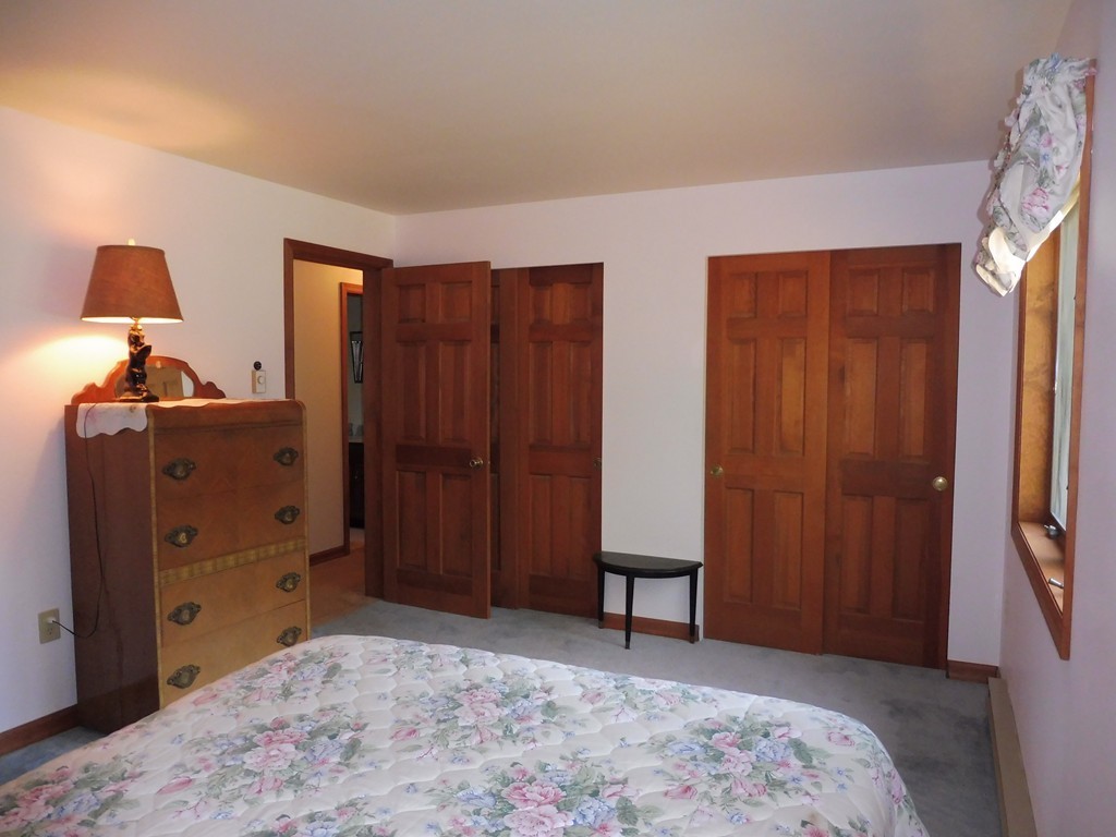 8 Blueberry Road Ashburnham, MA 01430 - Photo 12 of 19