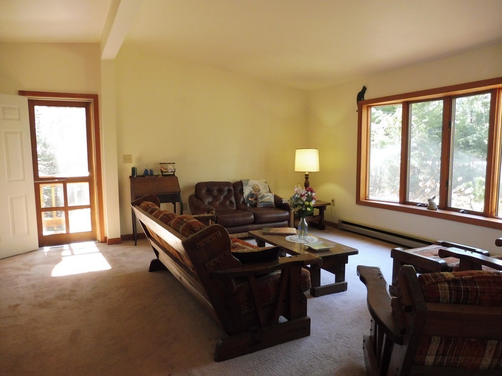 8 Blueberry Road Ashburnham, MA 01430 - Photo 6 of 19