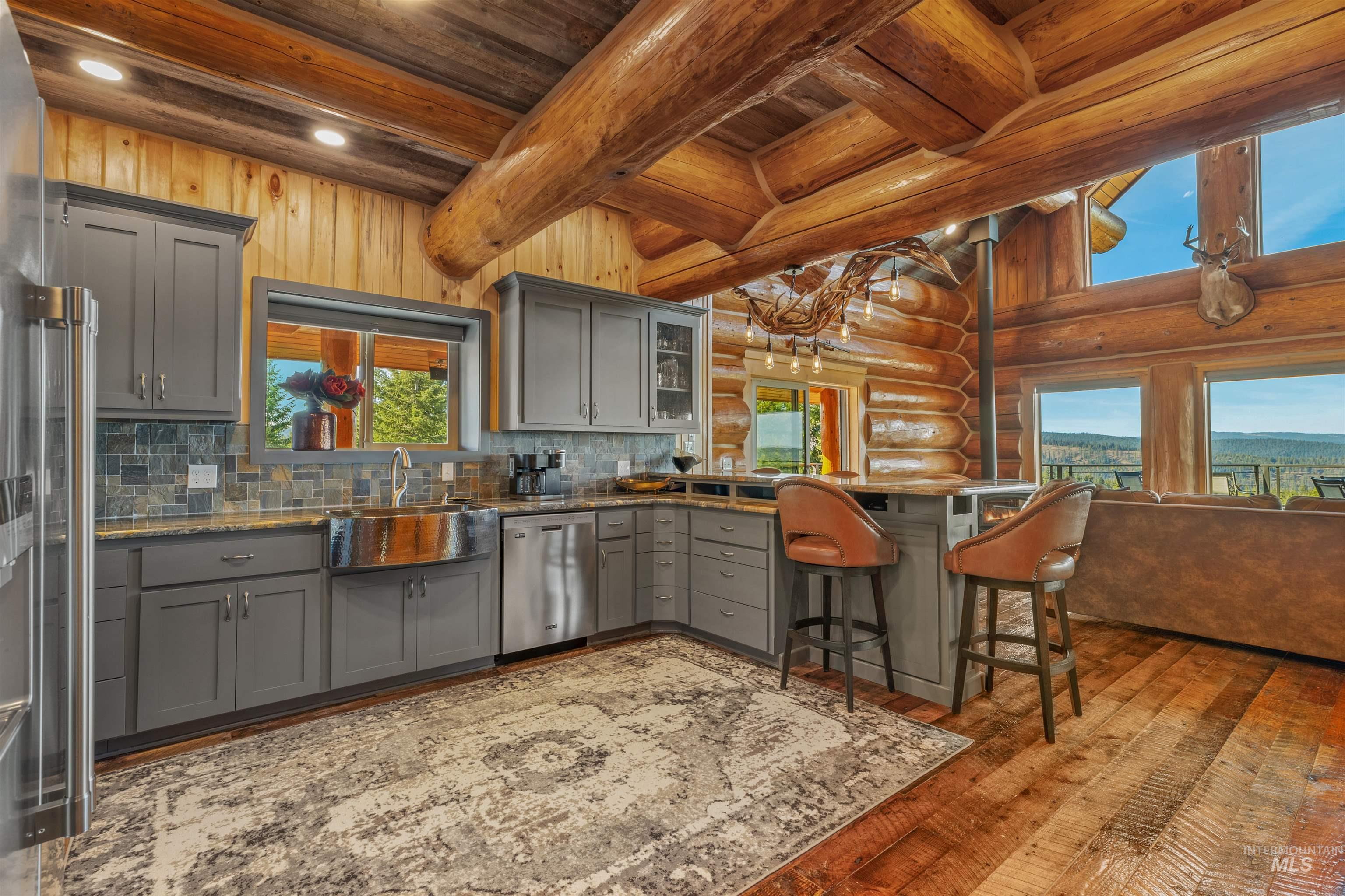 317 Hungry Rdg Drive Grangeville, ID 83530 - Photo 7 of 33