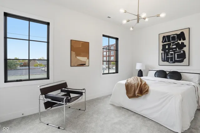 $828,150 | 531 East North Street, Indianapolis, IN 46204