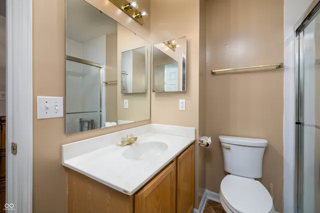 $409,000 | 6357 Hollingsworth Drive, Indianapolis, IN 46268