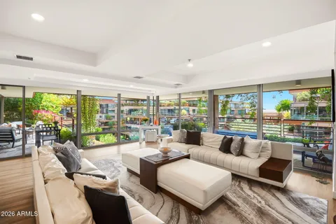 $1,695,000 | 7141 East Rancho Vista Drive, Unit 6008, Scottsdale, AZ 85251