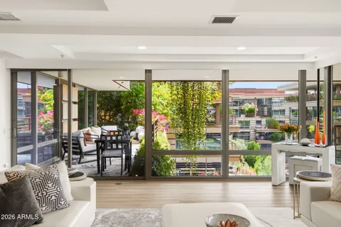 $1,695,000 | 7141 East Rancho Vista Drive, Unit 6008, Scottsdale, AZ 85251