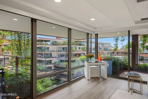 $1,695,000 | 7141 East Rancho Vista Drive, Unit 6008, Scottsdale, AZ 85251