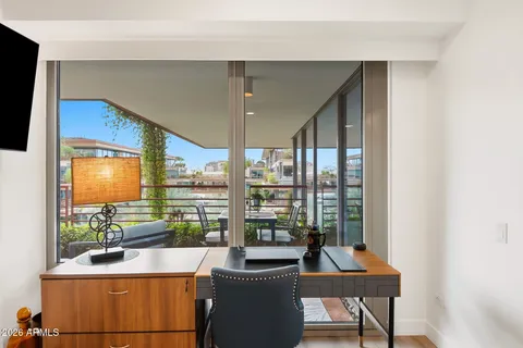 $1,695,000 | 7141 East Rancho Vista Drive, Unit 6008, Scottsdale, AZ 85251
