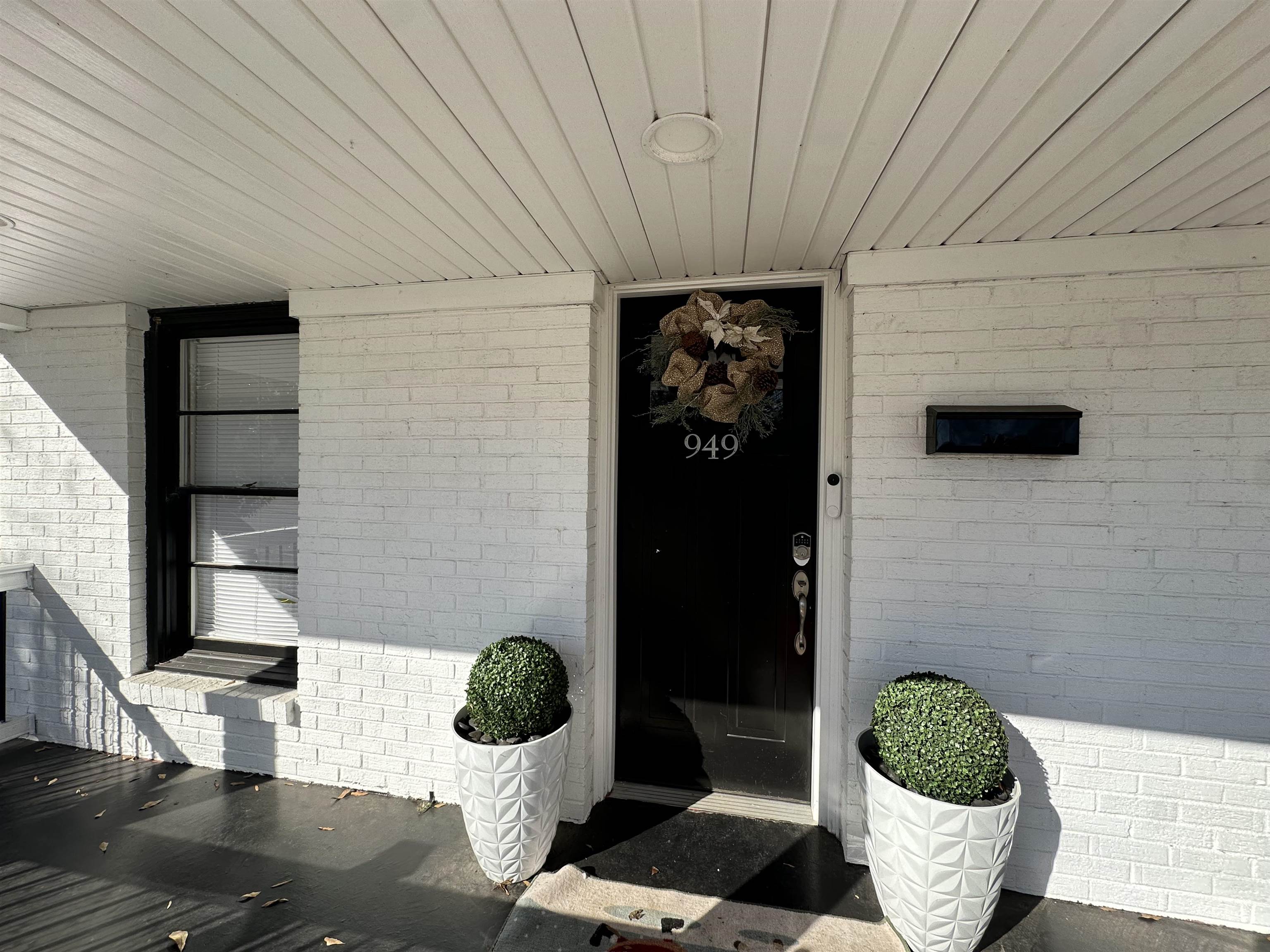 949 North Logan Street Gaffney, SC 29341 - Photo 2 of 16