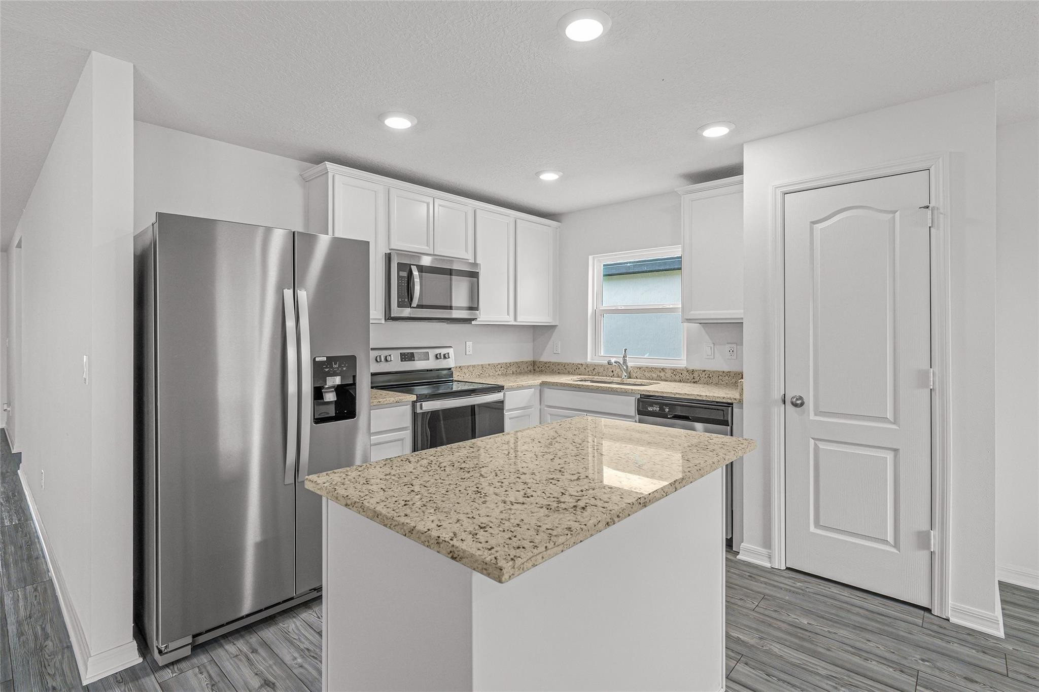 5339 Entertainment Way Fort Pierce, FL 34947 - Photo 3 of 17 Photo 3