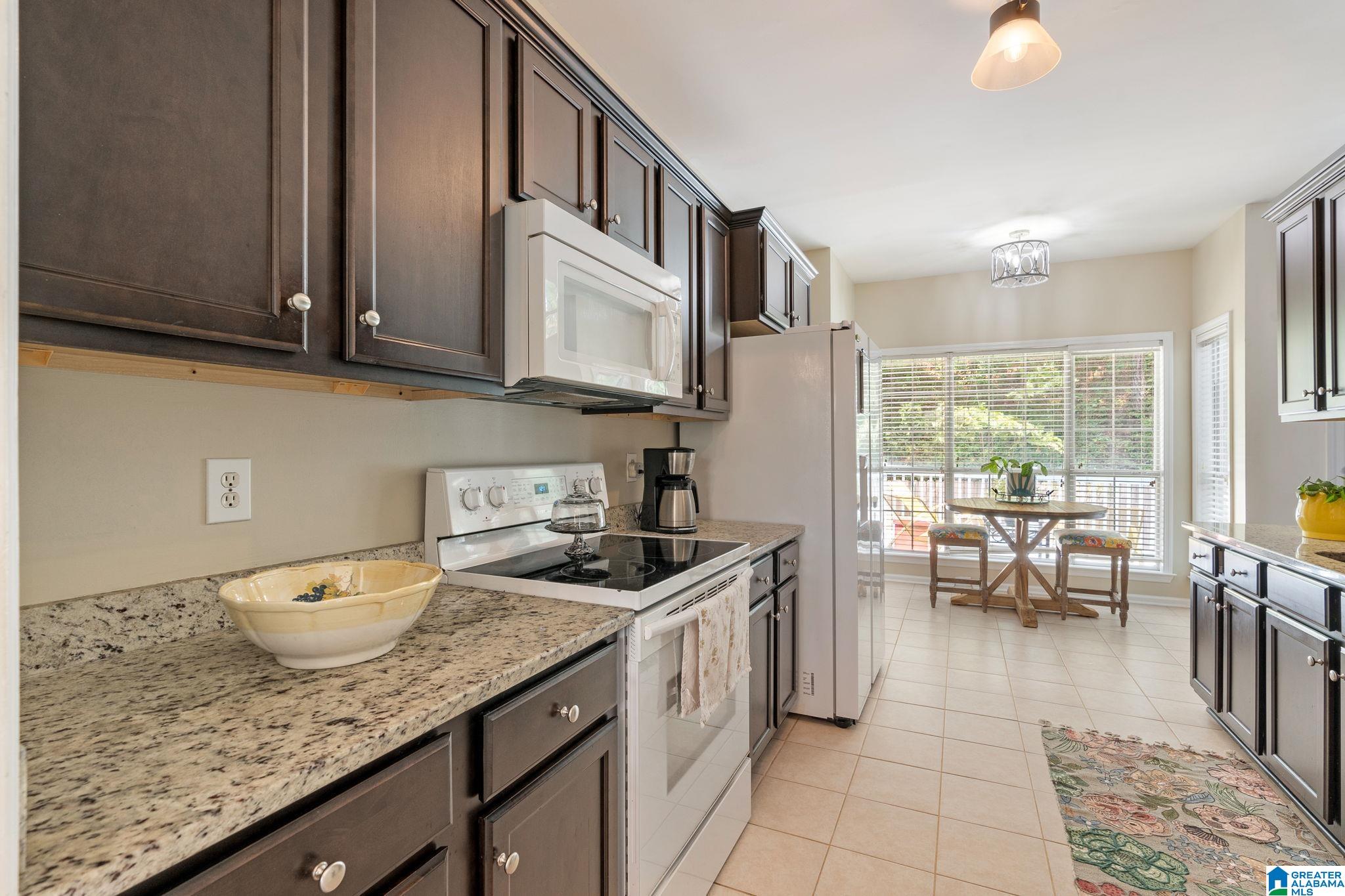 119 Cobblestone Terrace Pelham, AL 35124 - Photo 4 of 32