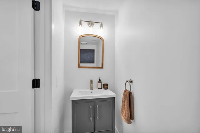 $629,900 | 8 Grant Circle, Sewell, NJ 08080