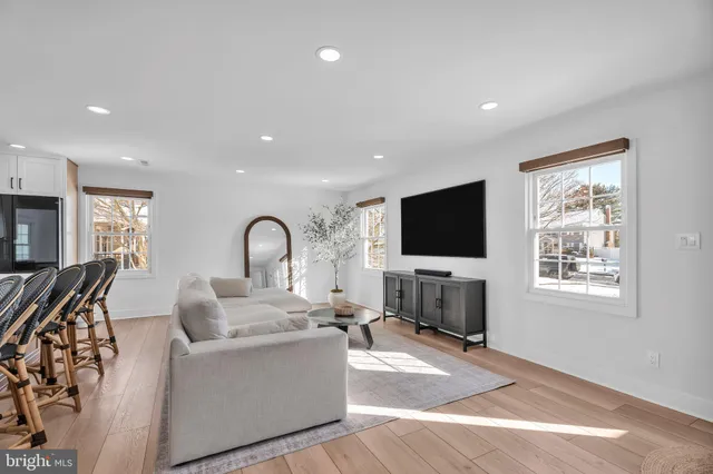 $629,900 | 8 Grant Circle, Sewell, NJ 08080