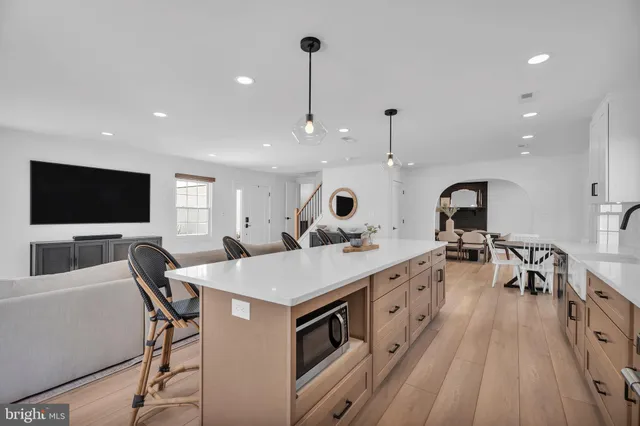 $629,900 | 8 Grant Circle, Sewell, NJ 08080