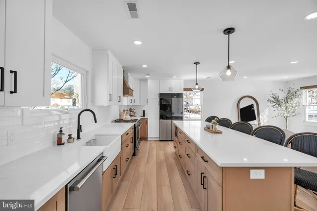 $629,900 | 8 Grant Circle, Sewell, NJ 08080