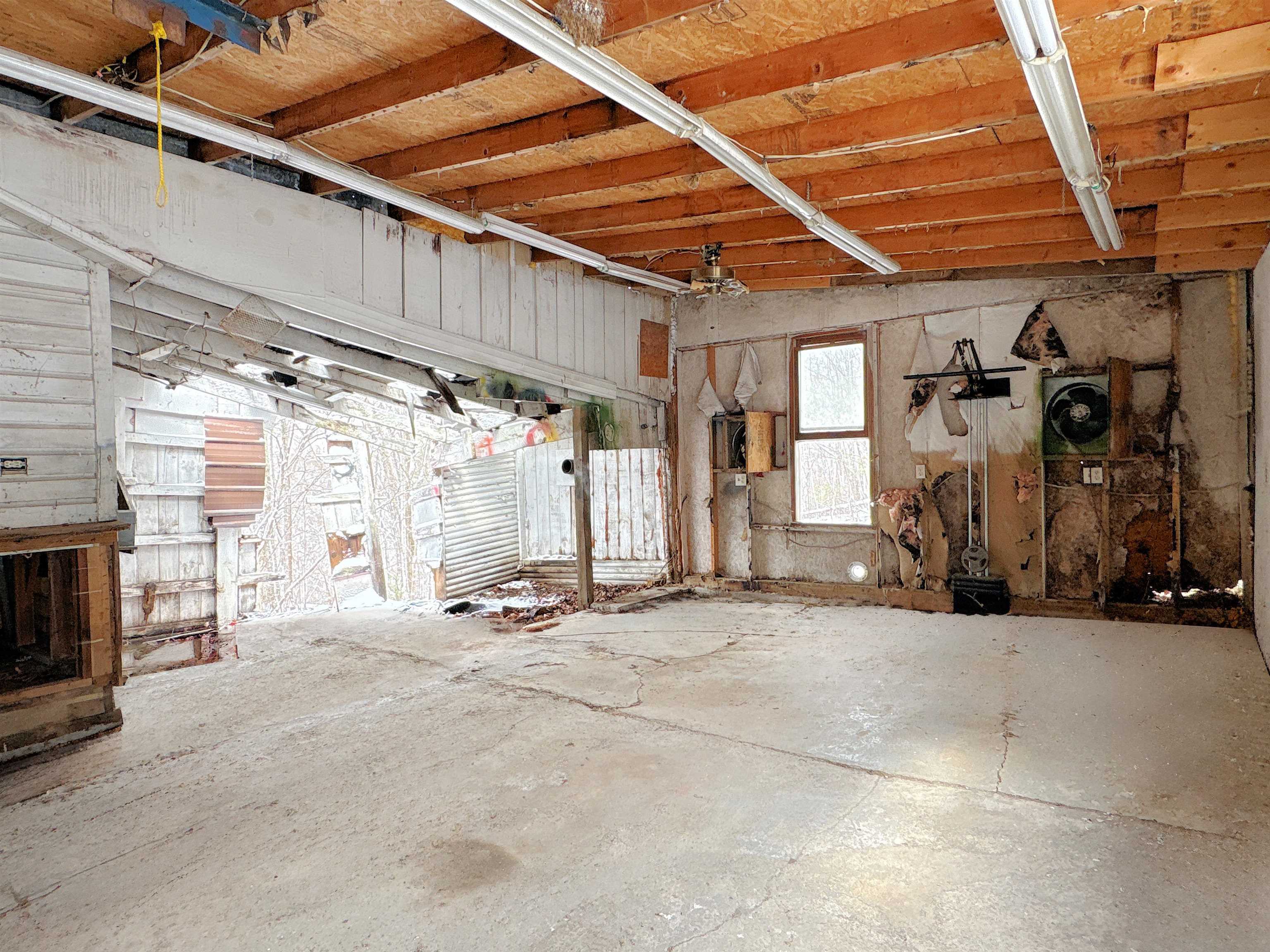 263 Hopkins Road Pearisburg, VA 24134 - Photo 14 of 21 Gallery Image 14