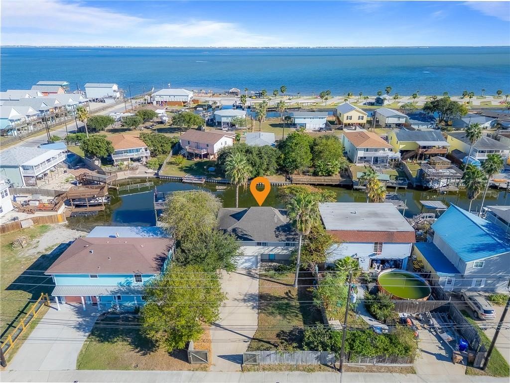 3117 Laguna Shores Road Corpus Christi, TX 78418 - Photo 3 of 21