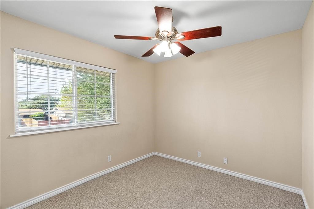 3117 Laguna Shores Road Corpus Christi, TX 78418 - Photo 7 of 21