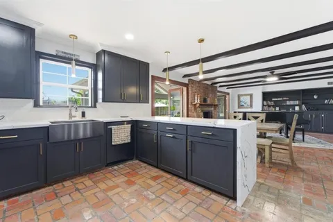 $487,000 | 1218 Bernadette Drive, Sulphur, LA 70663