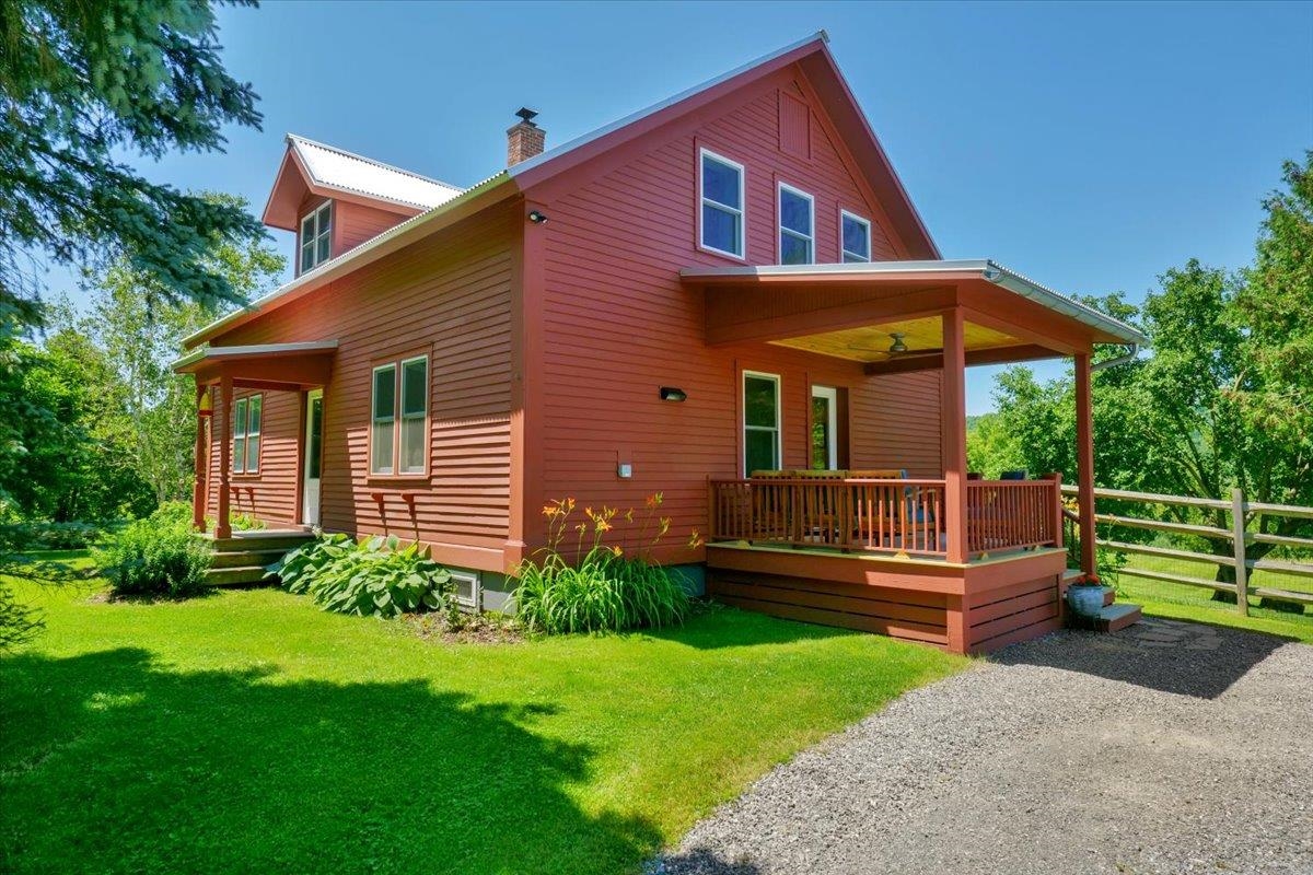 3300 Baldwin Road Hinesburg, VT 05461 - Photo 1 of 43 Gallery Image 1