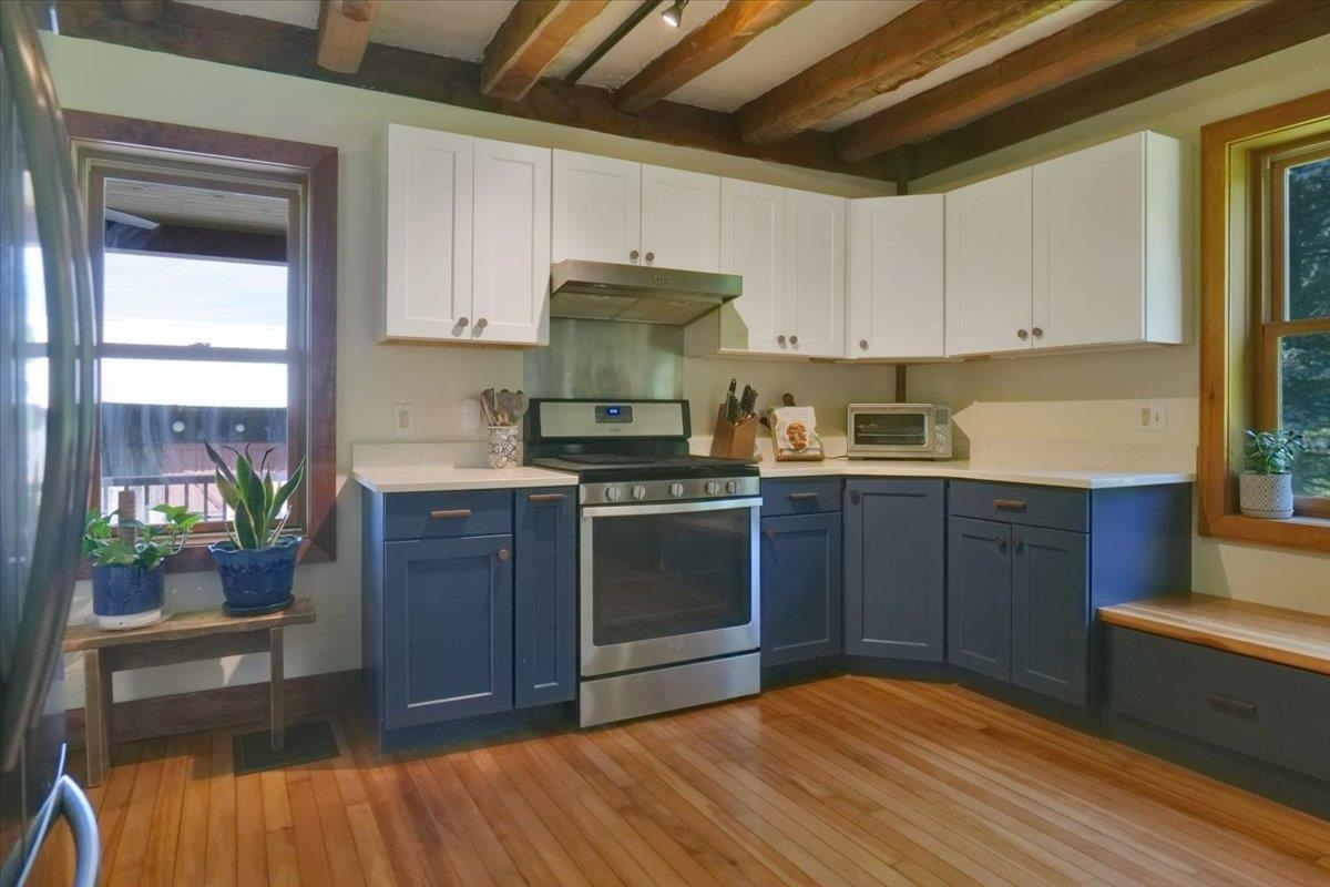 3300 Baldwin Road Hinesburg, VT 05461 - Photo 3 of 43 Gallery Image 3