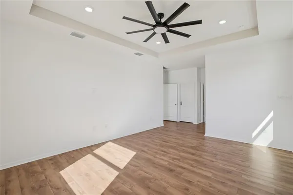$3,200 | 10747 Laxer Cay Loop, San Antonio, FL 33576