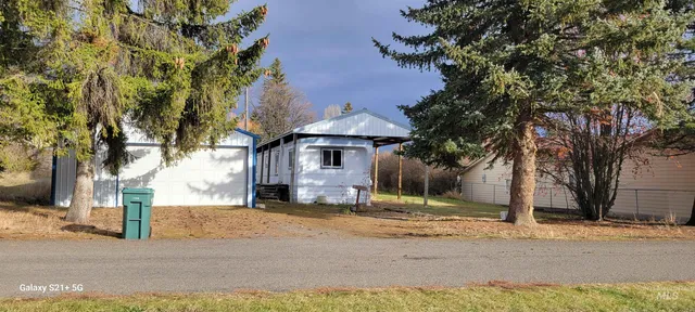 $150,000 | 220 Front Street, Craigmont, ID 83523