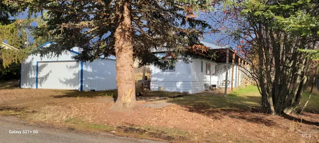 $150,000 | 220 Front Street, Craigmont, ID 83523