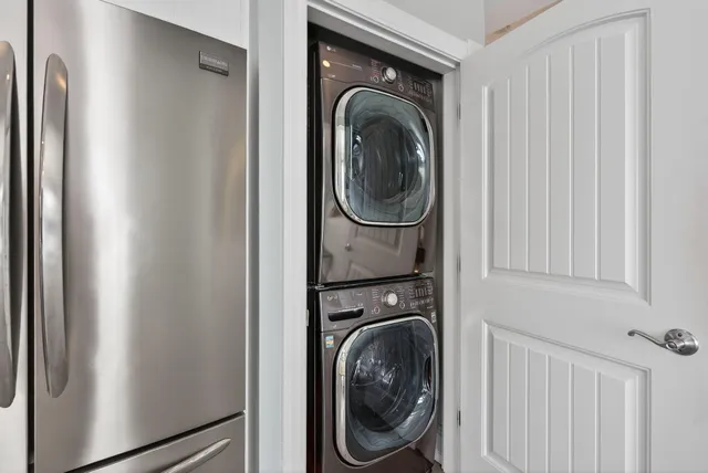 $849,000 | 62 Ocean Avenue, Portland, ME 04103