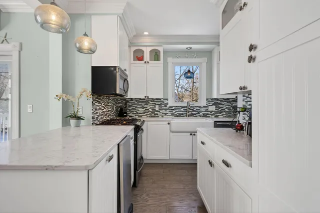 $849,000 | 62 Ocean Avenue, Portland, ME 04103