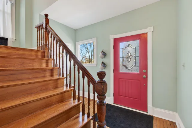 $849,000 | 62 Ocean Avenue, Portland, ME 04103